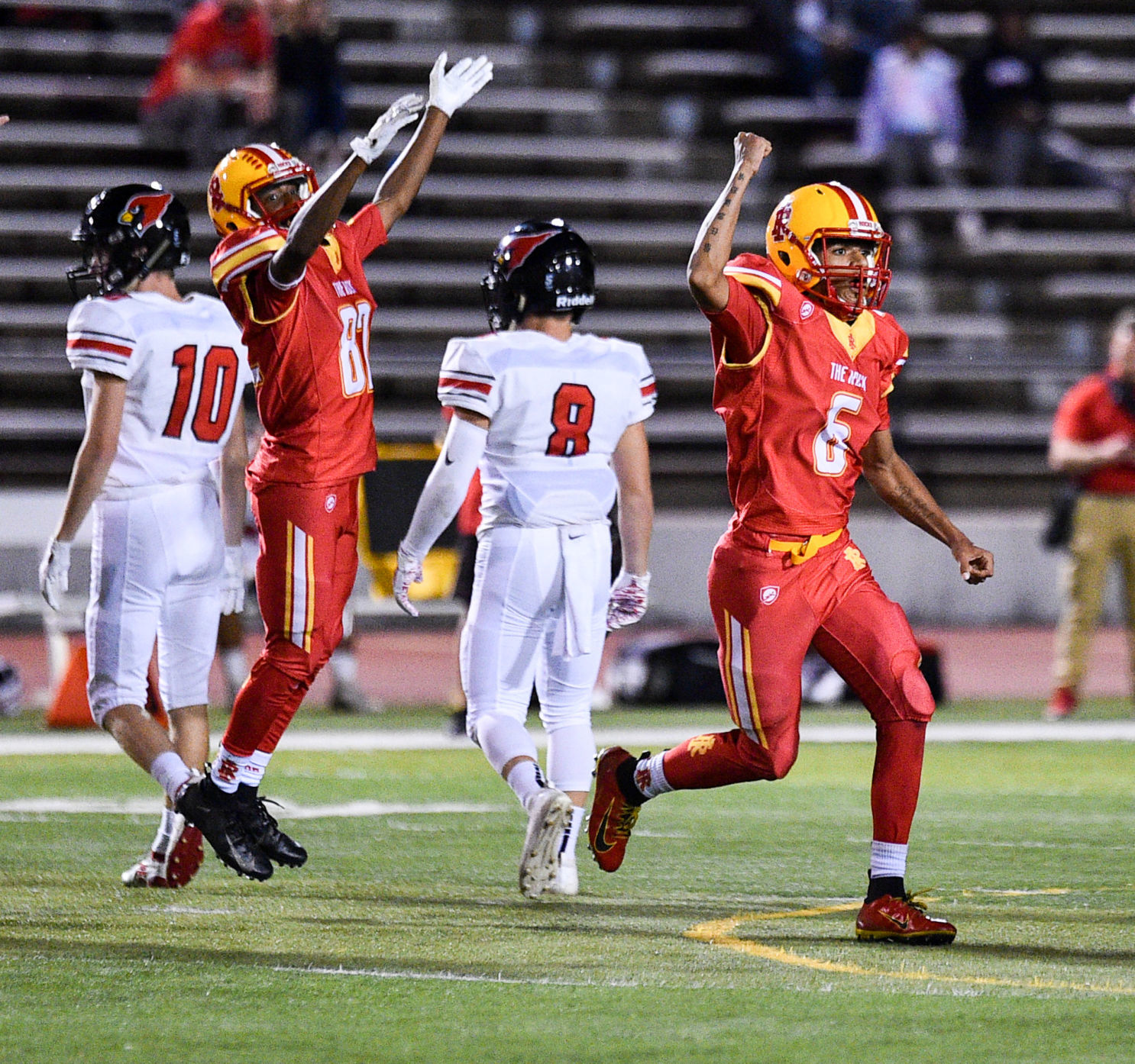 090619-mda-spt-rocky-football-044a.jpg
